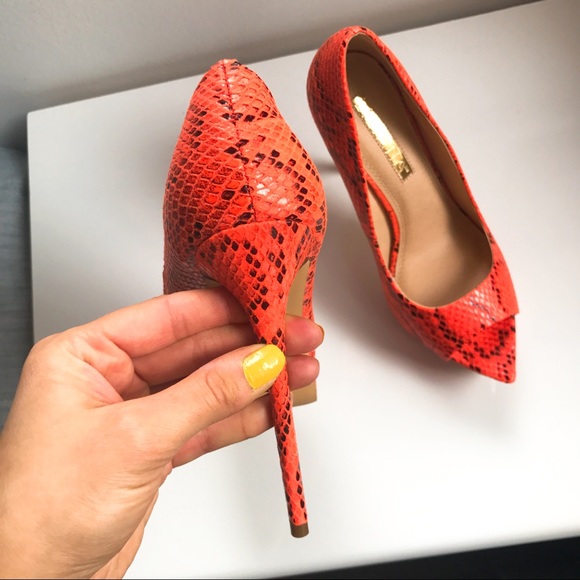🆕 NEON ORANGE SNAKE PRINT PEEP TOE PLATFORM PUMPS - Picture 4 of 8